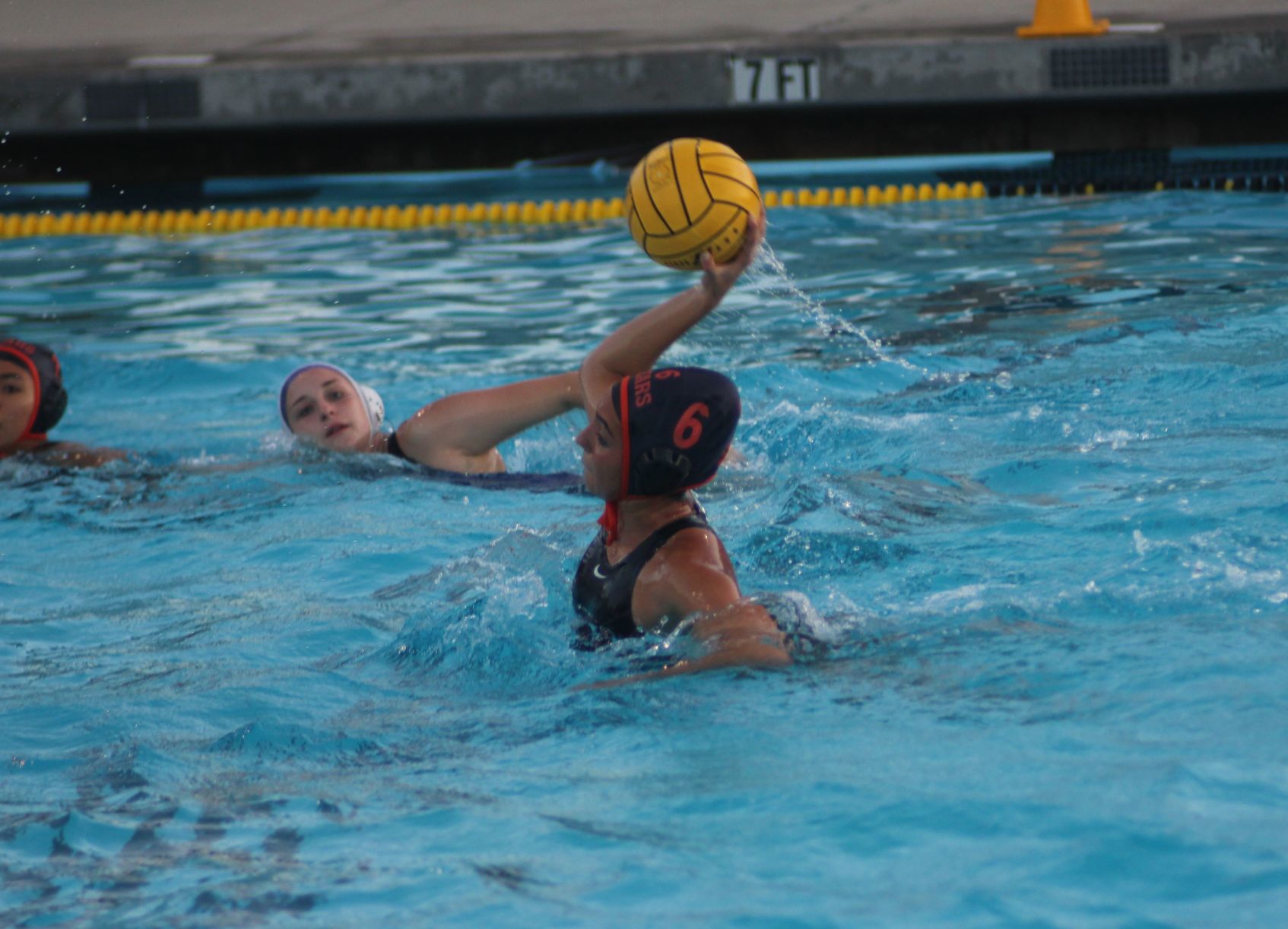 Bears' offense leads team to 14-7 win over Hawks